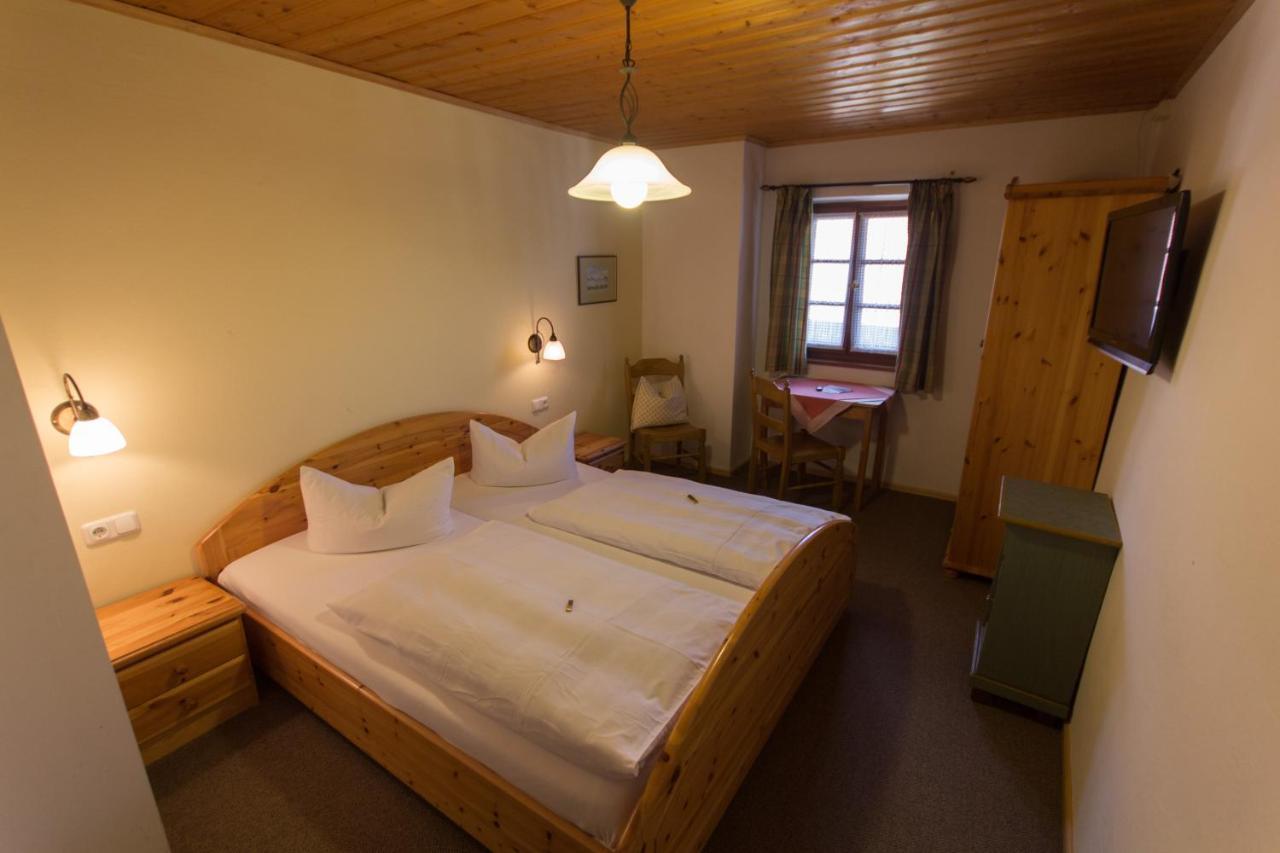 Obing Landhaus Griessee מראה חיצוני תמונה